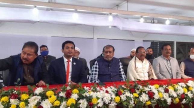 নির্বাচন নিয়ে মুখ খুললে বেঈমানি হবে : সেলিম ওসমান