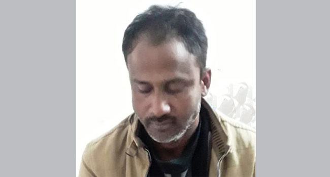 স্ত্রীকে গলাকেটে হত্যার পর মেয়ে ও শাশুড়িকে ছুরিকাঘাত, অভিযুক্ত গ্রেফতার
