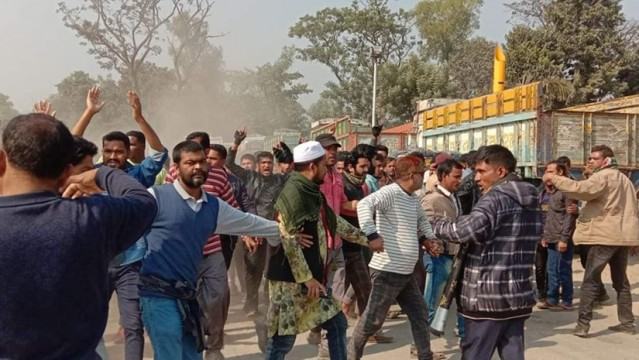 সরিষাবাড়ীতে পুলিশ তদন্ত কেন্দ্রে আ’লীগ নেতাকর্মীর হামলা, ৬ পুলিশ আহত