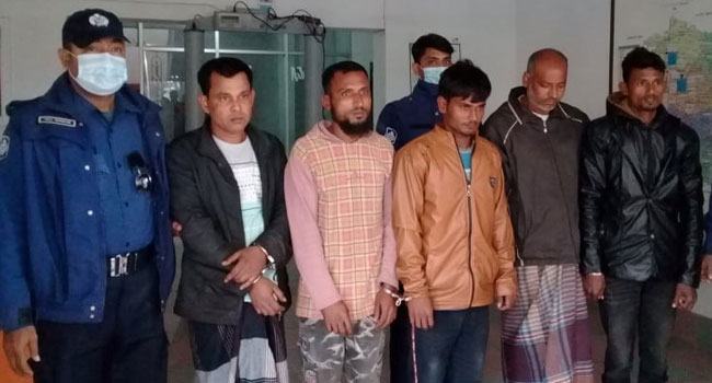 নাটোরে মাদরাসাছাত্রী গণধর্ষণের শিকার : আটক ৫