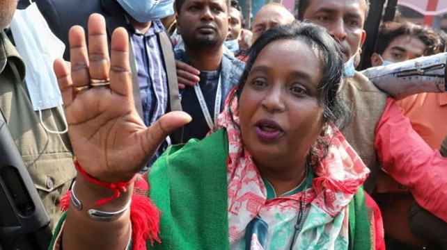 স্লো ভোটের অভিযোগ আইভীর, ডিসির না