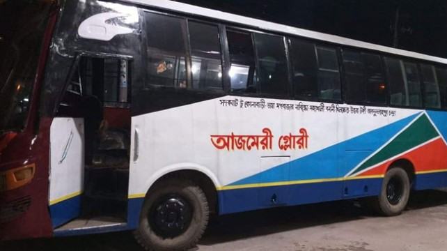 রেষারেষিতে দুই বাস, ঝরল শিশুর প্রাণ