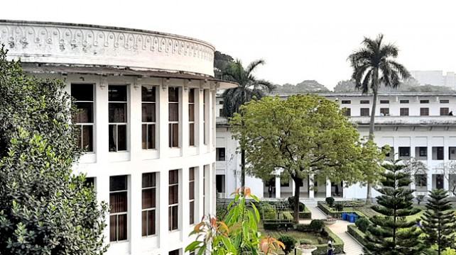 কোনো শিক্ষককে ৬ মাসের বেশি সময় বরখাস্ত নয়