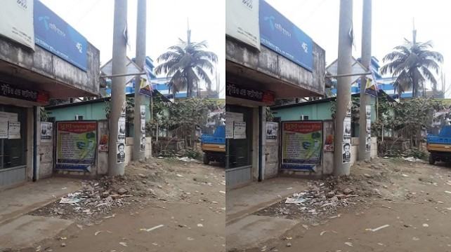 নোয়াখালীতে কবরস্থানের জায়গায় বৈদ্যুতিক খুঁটি স্থাপনের অভিযোগ
