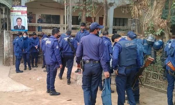 মেজর সিনহা হত্যার রায় ঘিরে আদালতে কড়া নিরাপত্তা