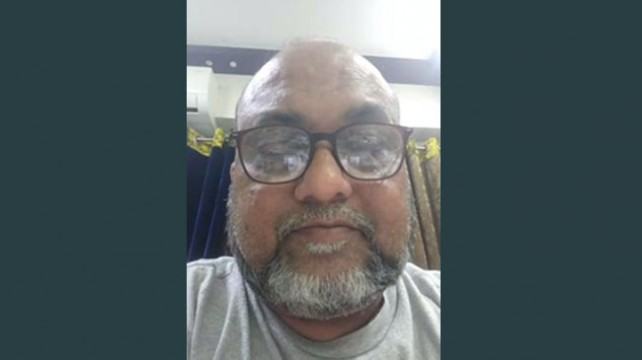 আত্মহত্যার আগে লাইভে যা বলে গেলেন রিয়াজের শ্বশুর