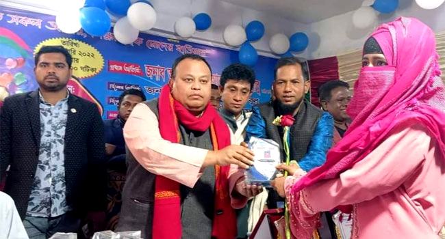পাইকগাছায় কৃতি শিক্ষার্থীদের সংবর্ধনা অনুষ্ঠিত