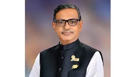 সেতুমন্ত্রীকে কাদের মির্জার লাল কার্ড!