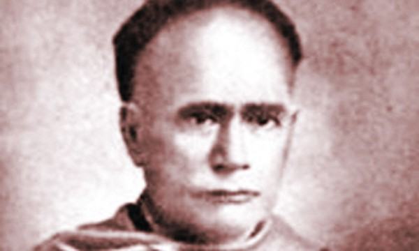 যখন তিনি তোমার মতো ছোট