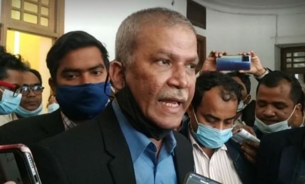 ১০ জনের নাম প্রকাশ করতে হবে : আসিফ নজরুল