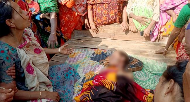 দামুড়হুদায় ৭ বছরের শিশুকে গলাকেটে হত্যা করল কিশোর