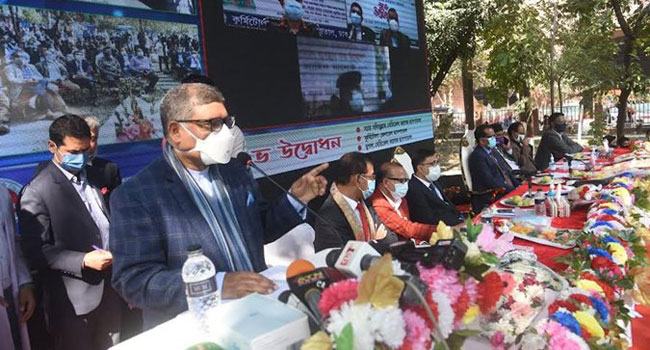 সরকার ১৭ কোটির বেশি করোনা টিকা দিয়েছে : স্বাস্থ্যমন্ত্রী