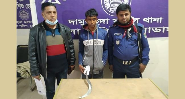 স্কুলছাত্র ইয়ামিন হত্যার প্রধান আসামি কিশোর জাহিদ গ্রেফতার