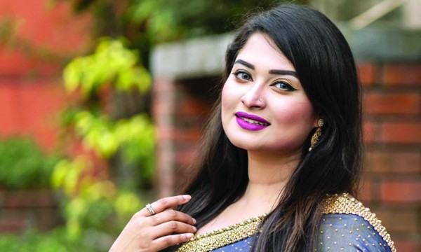 বিরিশিরিতে শুরু শিরীন শিলার ‘গিরগিটি’
