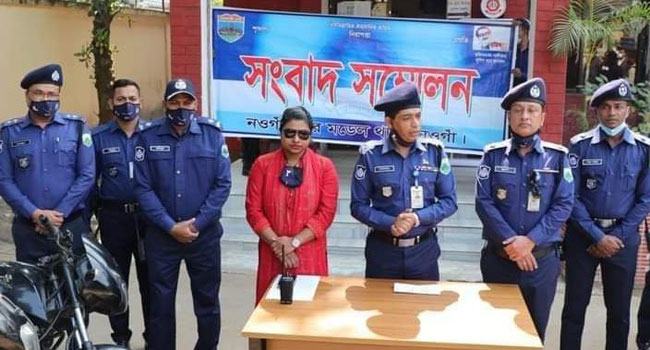 নওগাঁয় মোটরসাইকেল চোরচক্রের ৭ সদস্য গ্রেফতার