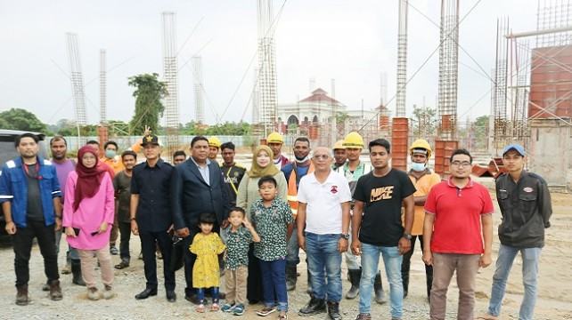 সাধারণ শ্রমিক থেকে মালয়েশিয়ায় শিল্পপতি মিজান