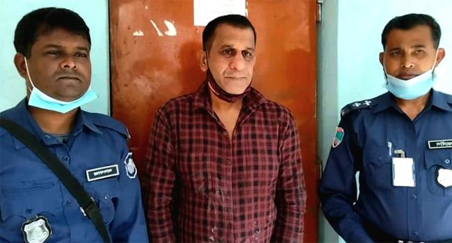 চুয়াডাঙ্গায় ভুয়া নির্বাহী ম্যাজিস্ট্রেট আটক