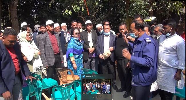 পুলিশের বাধায় পণ্ড নলছিটি উপজেলা বিএনপির সম্মেলন
