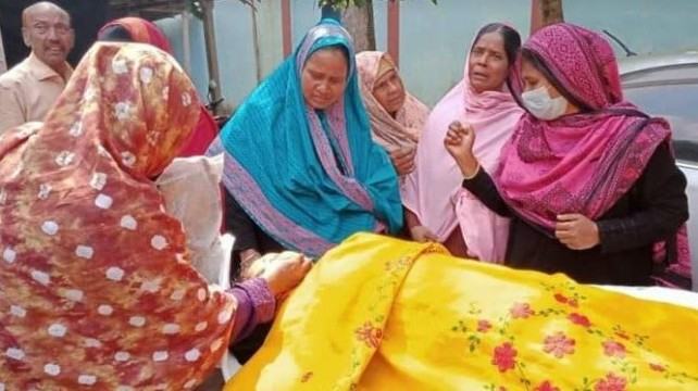 পরকীয়ার অপবাদ সইতে না পেরে প্রবাসীর স্ত্রীর আত্মহত্যা