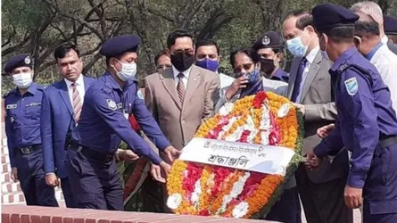 জাতীয় স্মৃতিসৌধে নবনিযুক্ত প্রধান নির্বাচন কমিশনারের শ্রদ্ধা