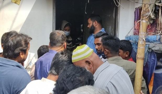 ফতুল্লায় গর্ভবতী গৃহবধূকে গলা কেটে হত্যা
