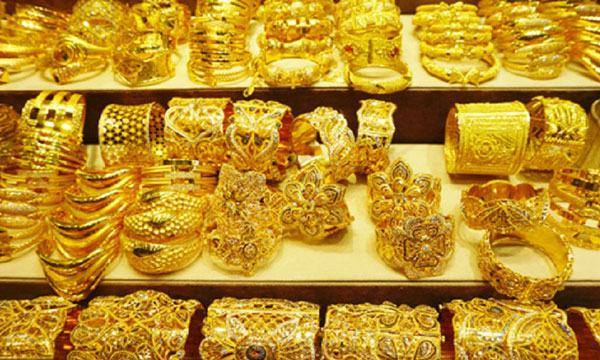 স্বর্ণের দাম ভরিতে ৩২৬৫ টাকা পর্যন্ত বাড়ল