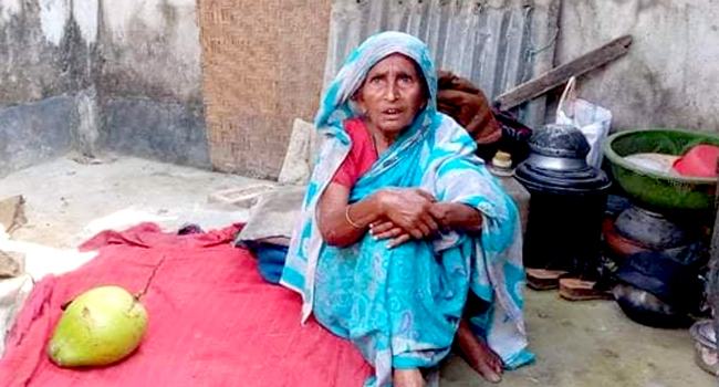 বৃদ্ধা মাকে ঘরছাড়া করে ছেলের দম্ভোক্তি : ‘মায়ের অভিশাপ আমার লাগে না’