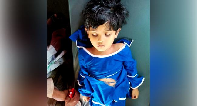 মায়ের সাথে মাদরাসায় যাওয়ার পথে ট্রলিচাপায় শিশু নিহত