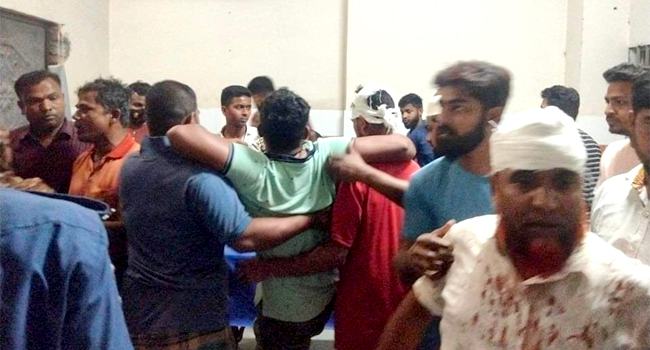 চুয়াডাঙ্গায় মসজিদের টাকা ওঠানো নিয়ে দফায় দফায় সংঘর্ষ, নারীসহ আহত ১২