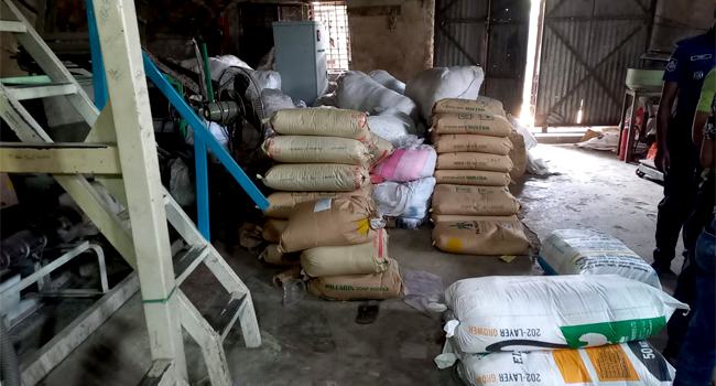 নোয়াখালীতে পলিথিন কারখানায় অভিযান, ২ লাখ টাকা অর্থদণ্ড
