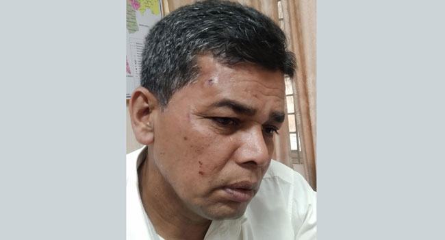 কলেজ ক্যাম্পাসে অধ্যক্ষকে ছাত্রলীগ কর্মীদের মারধর, আটক ৩