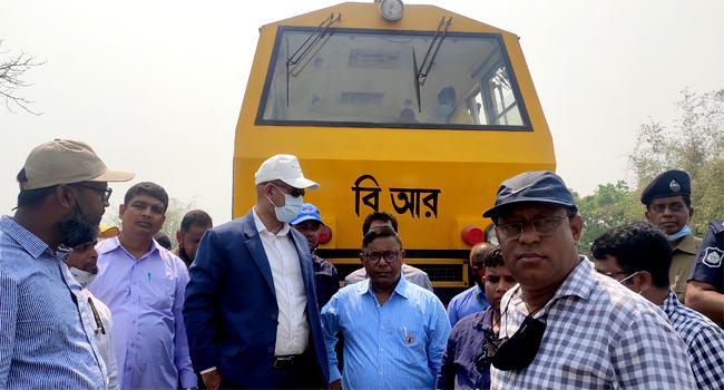 ‘মিতালী’ এক্সপ্রেস ট্রেন পরীক্ষামূলক চালু হতে পারে ২৬ মার্চ