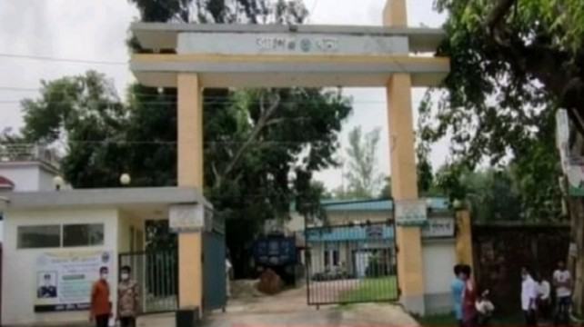 রায়গঞ্জে স্ত্রীকে পিটিয়ে হত্যা, স্বামী আটক