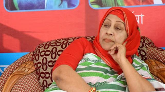 অভিনেত্রী আনোয়ারা অসুস্থ