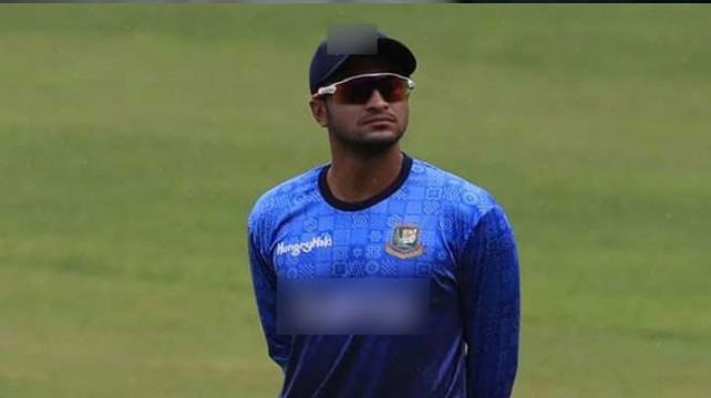 সাকিবের সাথে দেশে ফিরছেন আরো চার ক্রিকেটার