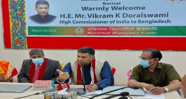 পদ্মা‌ সেতু চালু হলে বরিশালের বা‌ণিজ্যিক গুরুত্ব বাড়‌বে : দোরাইস্বামী