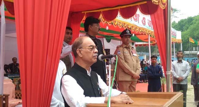 কুচক্রী মহল উন্নয়নে বাধা সৃষ্টি করছে : ফারুক খান