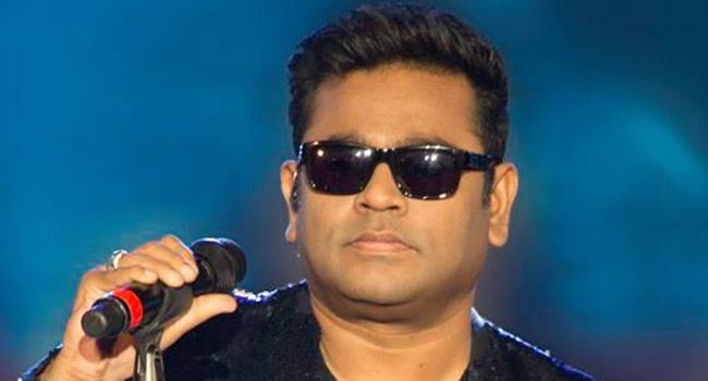 ঢাকায় এলেন এ আর রহমান