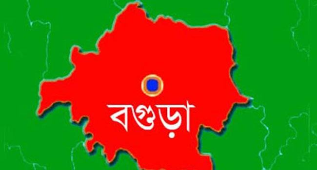 পিকনিকের টাকা না দেয়ায় নবনির্বাচিত নারী ইউপি সদেস্যের বাড়িতে হামলা