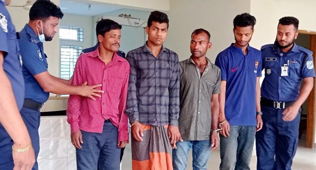 শরীয়তপুরে আন্তঃজেলা চোর চক্রের ৫ সদস্য গ্রেফতার