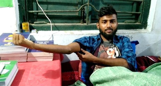 সৈয়দপুরে কলেজছাত্রকে অমানবিক নির্যাতনের অভিযোগ শিক্ষকের বিরুদ্ধে