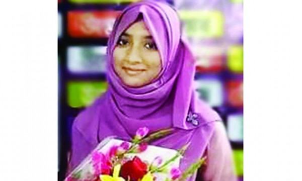 খুলনার মেয়ে মীম মেডিক্যালের ভর্তি পরীক্ষায় প্রথম