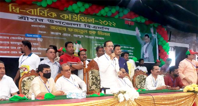 গণতন্ত্র প্রতিষ্ঠার প্রতিবন্ধক এ সরকারকে হঠাতে হবে : ফজলুল হক মিলন