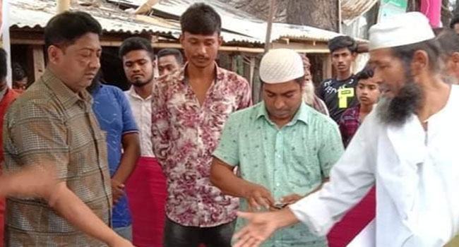 বরগুনায় ‘দুই টাকার ইফতার’