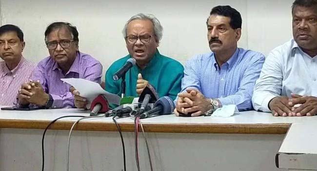 ‘ভ্যাকসিন ক্রয়ের নামে জনগণের টাকা লোপাট করেছে সরকার’