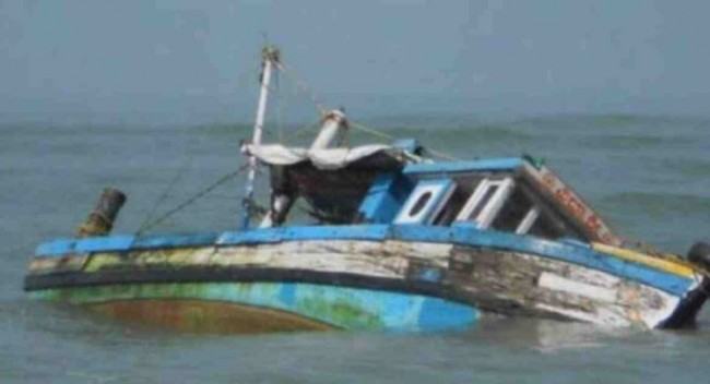 ঘানায় নৌকাডুবিতে নিহত ৭