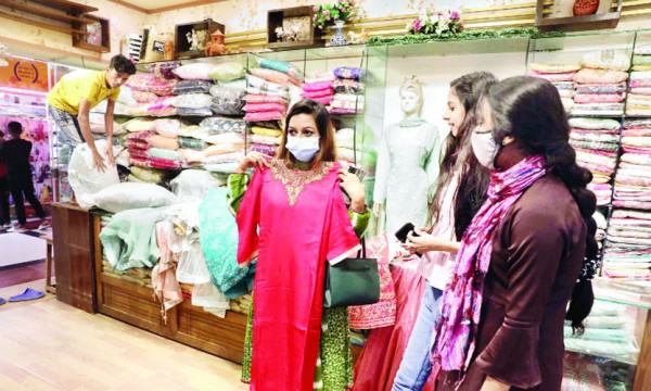 ঈদ মার্কেট চাঙ্গা হওয়ার আশা ব্যবসায়ীদের