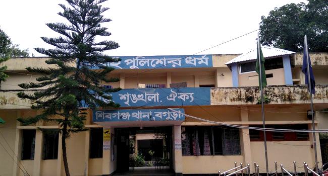 শিবগঞ্জে জমি নিয়ে বিরোধের জেরে সংঘর্ষ, নিহত ১