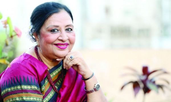 প্রথমবার শিল্পী সমিতির আহ্বানে শবনম