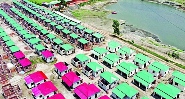 ঈদের আগে ঘর পাবে ৩২ হাজার ৯০৪ পরিবার